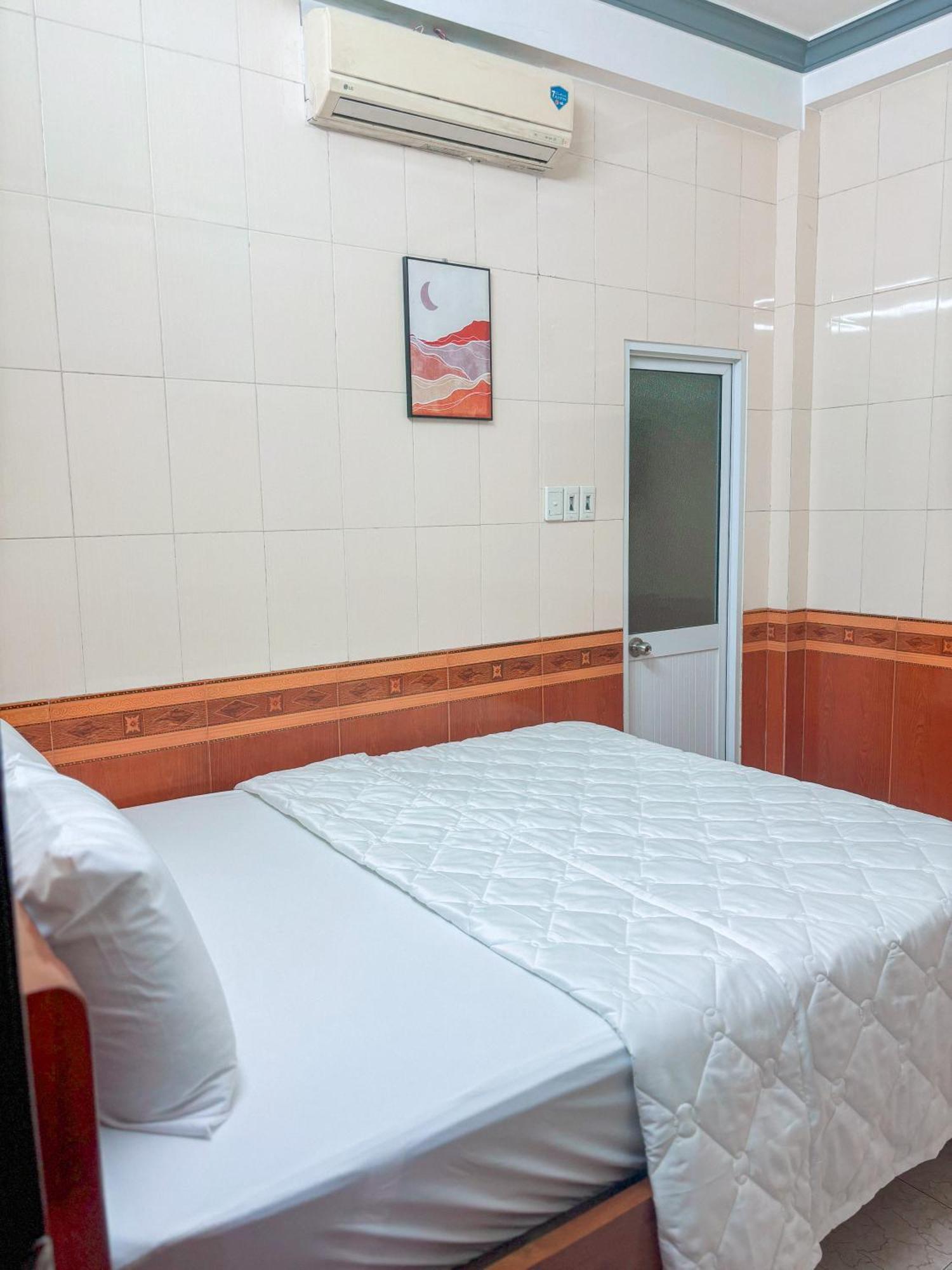 Hong Ha Guest House Hue Bagian luar foto